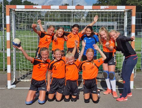 handbal clubs in de buurt.